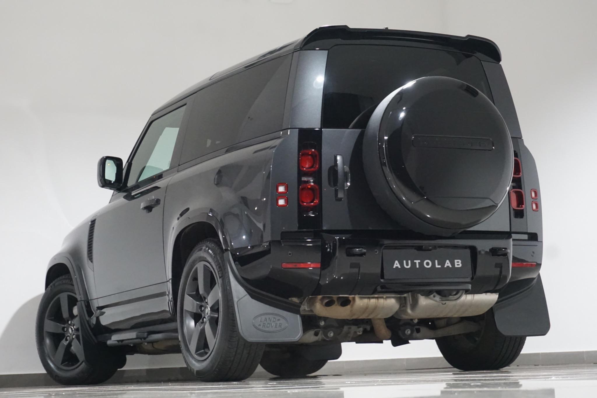 Land Rover Defender 90 3.0 D300 MHEV X-Dynamic HSE Hard Top SUV Auto 4WD SWB Euro 6 (s/s) 3dr